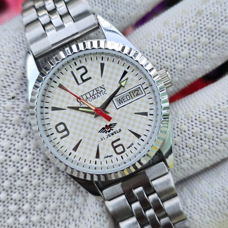 Citizen Automatic Men's steel Automatic Transparent back 21 Jewels Vintage Refurbished Mod Wrist watch