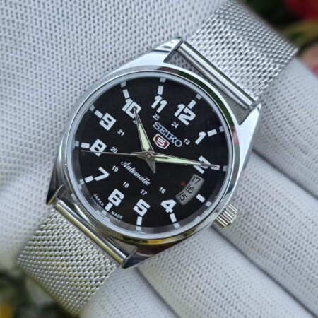 Seiko 5 Automatic Men steel back 17 Jewels vintage japanese Refurbished Mod Wrist watch champagne Black dial
