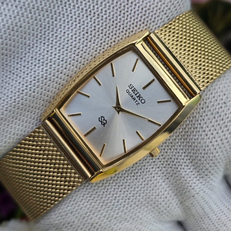 Seiko Tank Quartz Men's Gold tone Roman White dial Mod wrist watch
