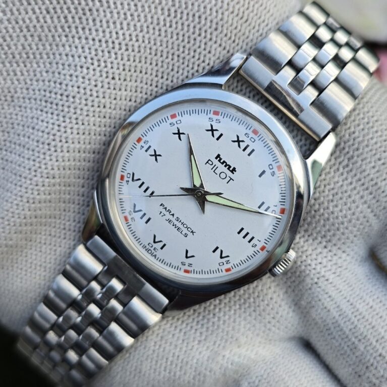 HMT Pilot hand winding Men's steel transparant back 17 Jewels Mod Wrist watch White Dial