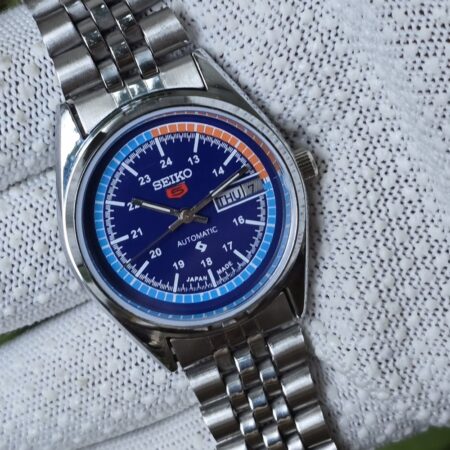 Seiko 5 Automatic Men steel back 17 Jewels vintage japanese Refurbished Mod Wrist watch champagne Deep-Blue dial
