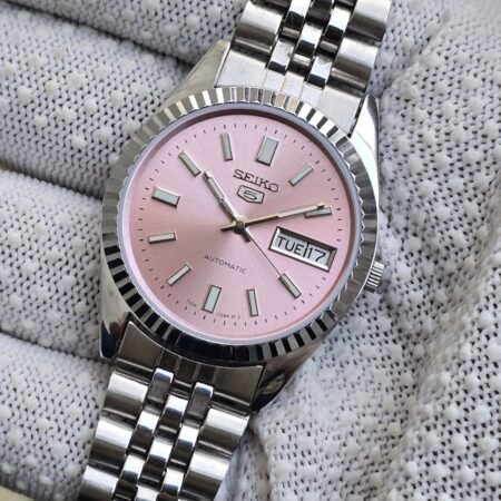 Seiko 5 Automatic Men's steel back 17 Jewels vintage japanese Wrist watch champagne Pink dial