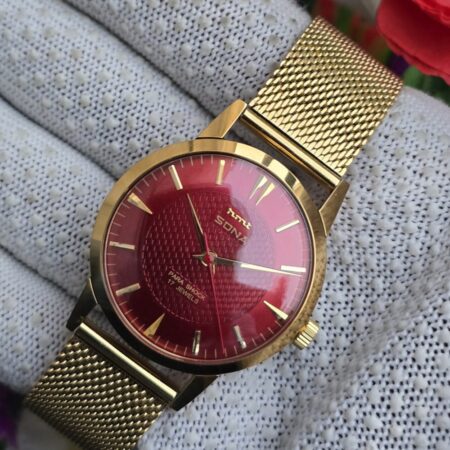 HMT Sona Slim Deep Red Dial Hand Winding 17 Jewels Men's Mod Wrist Watch