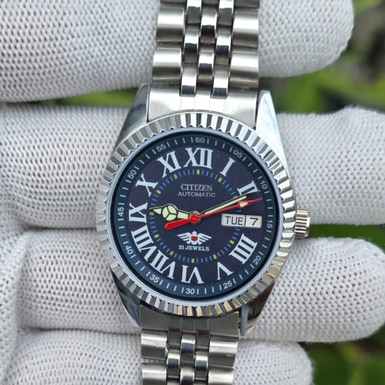 Citizen Automatic Men’s Stainless Steel 21 Jewels Day-Date Vintage Mod Wrist Watch