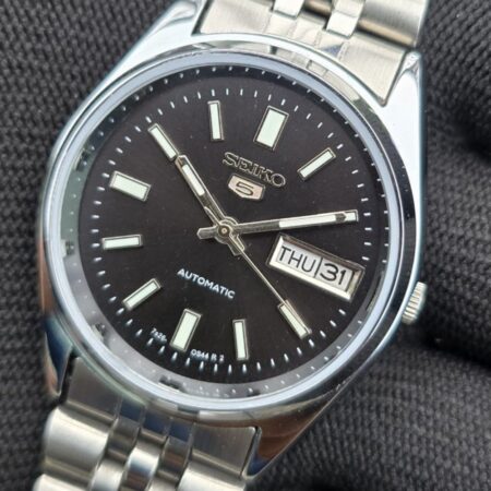 Seiko 5 Automatic Men steel back 17 Jewels vintage japanese Refurbished Mod Wrist watch champagne Black dial skeleton back