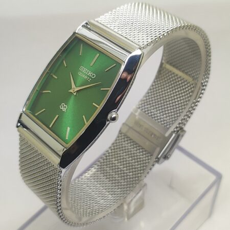 Seiko Quartz Slim Men Japanese Refurbished Mod wrist watch