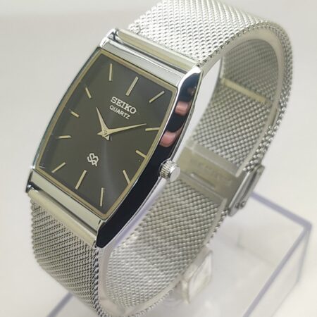 Seiko Quartz Slim Men Japanese Refurbished Mod wrist watch