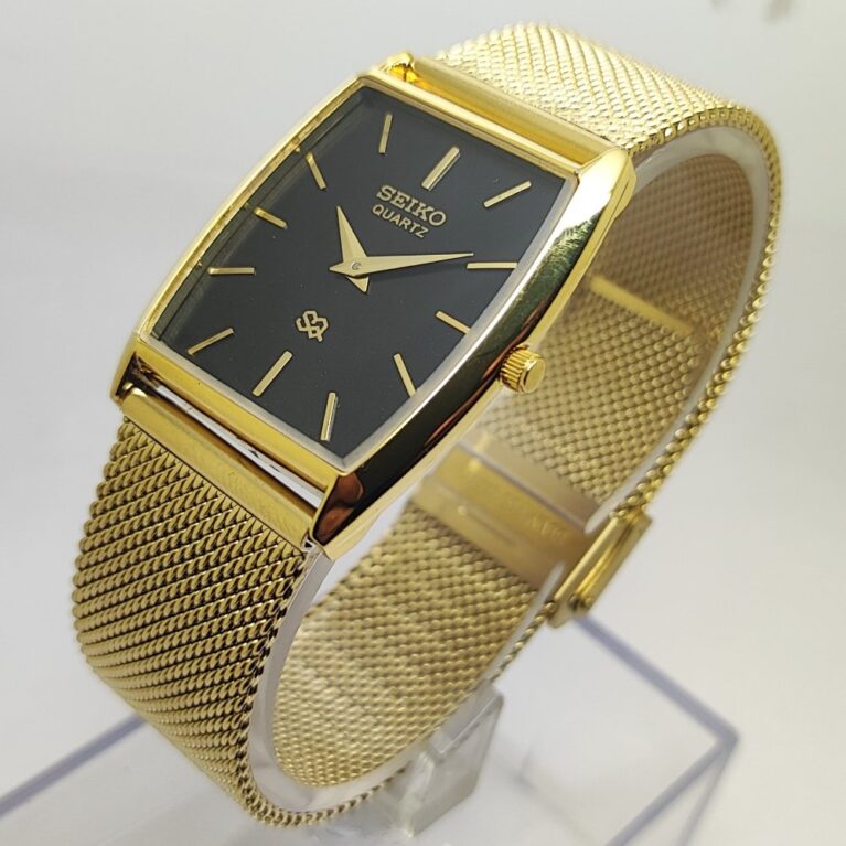 Seiko Quartz Slim Men Japanese Refurbished Mod wrist watch