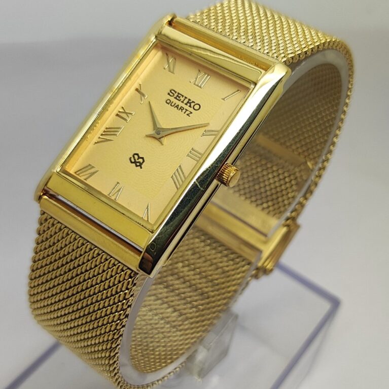 Seiko Quartz Slim Men Japanese Refurbished Mod wrist watch