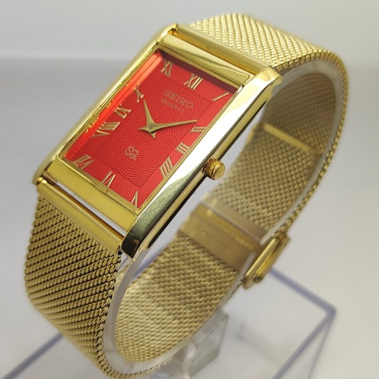 Seiko Quartz Slim Men Japanese Refurbished Mod wrist watch