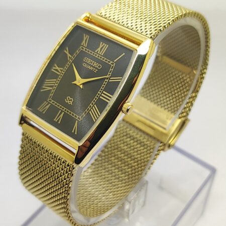 Seiko Quartz Slim Men Japanese Refurbished Mod wrist watch