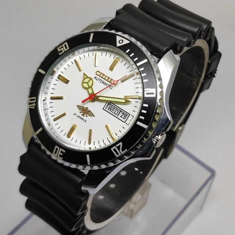 Citizen Sports Automatic Day Date 21 Jewels Mod Vintage Japanese Wrist Watch