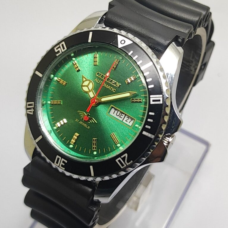 Citizen Sports Automatic Day Date Rotating Basel 21 Jewels Mod Vintage Japanese Wrist Watch